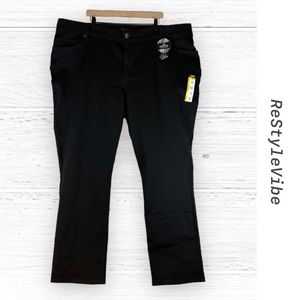 LEE Women’s Plus Size 28W LONG Denim Jeans Straight Leg Mid Rise Regular Fit